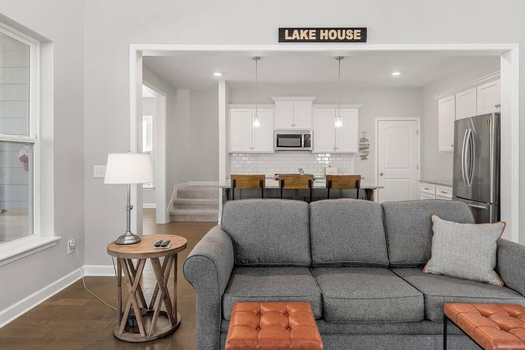 Beautiful Home With Lake And Marina Access, Firepit, Golf Cart Included Estill Springs Esterno foto