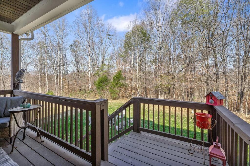 Beautiful Home With Lake And Marina Access, Firepit, Golf Cart Included Estill Springs Esterno foto